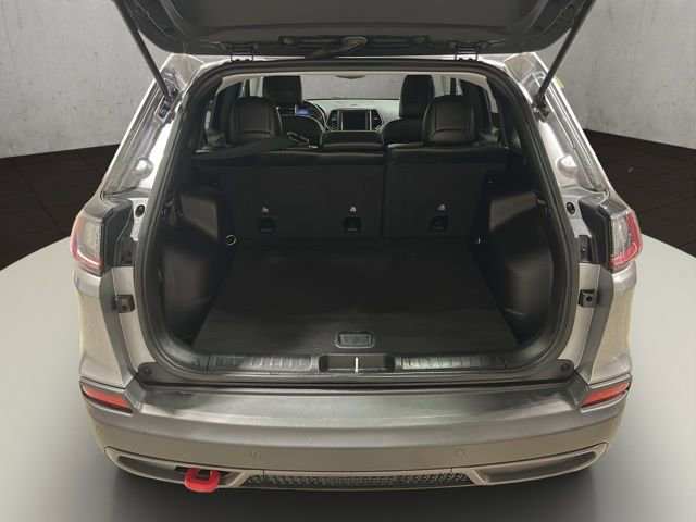 Used 2021 Jeep Cherokee Trailhawk image 23