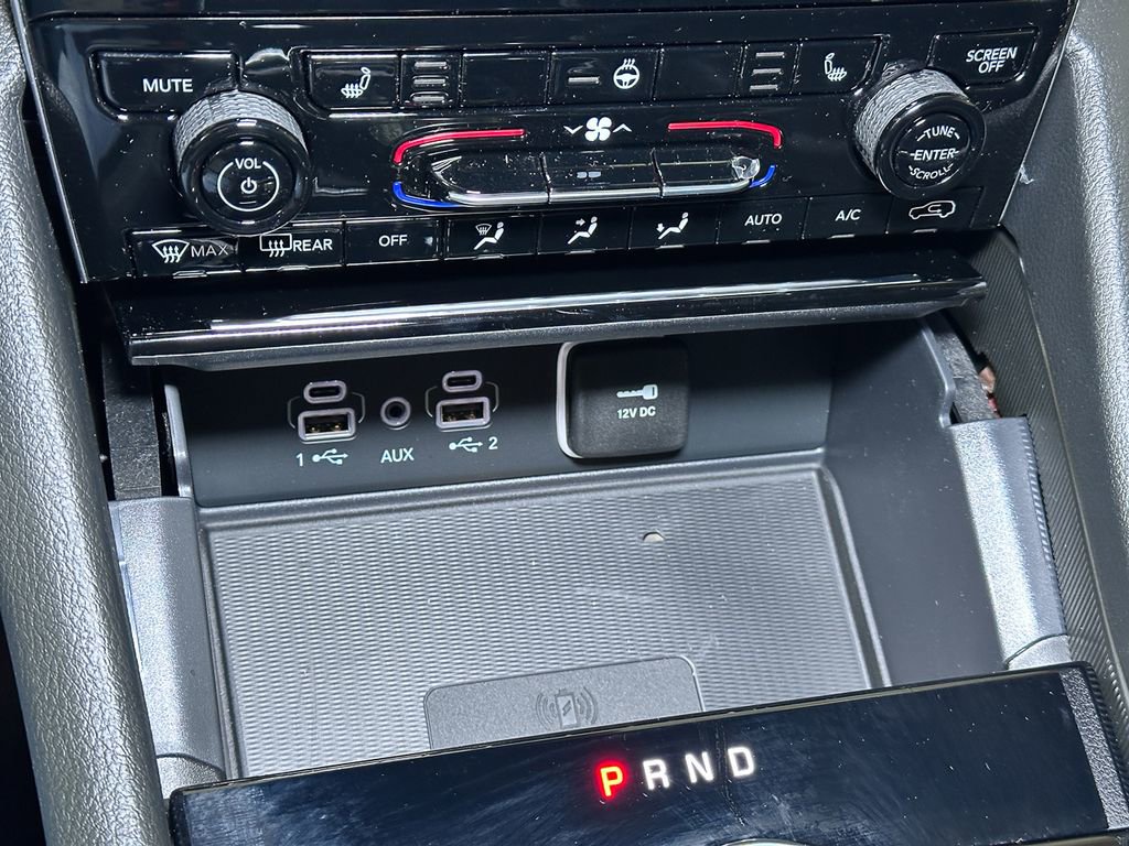 New 2025 Jeep Grand Cherokee Laredo image 27