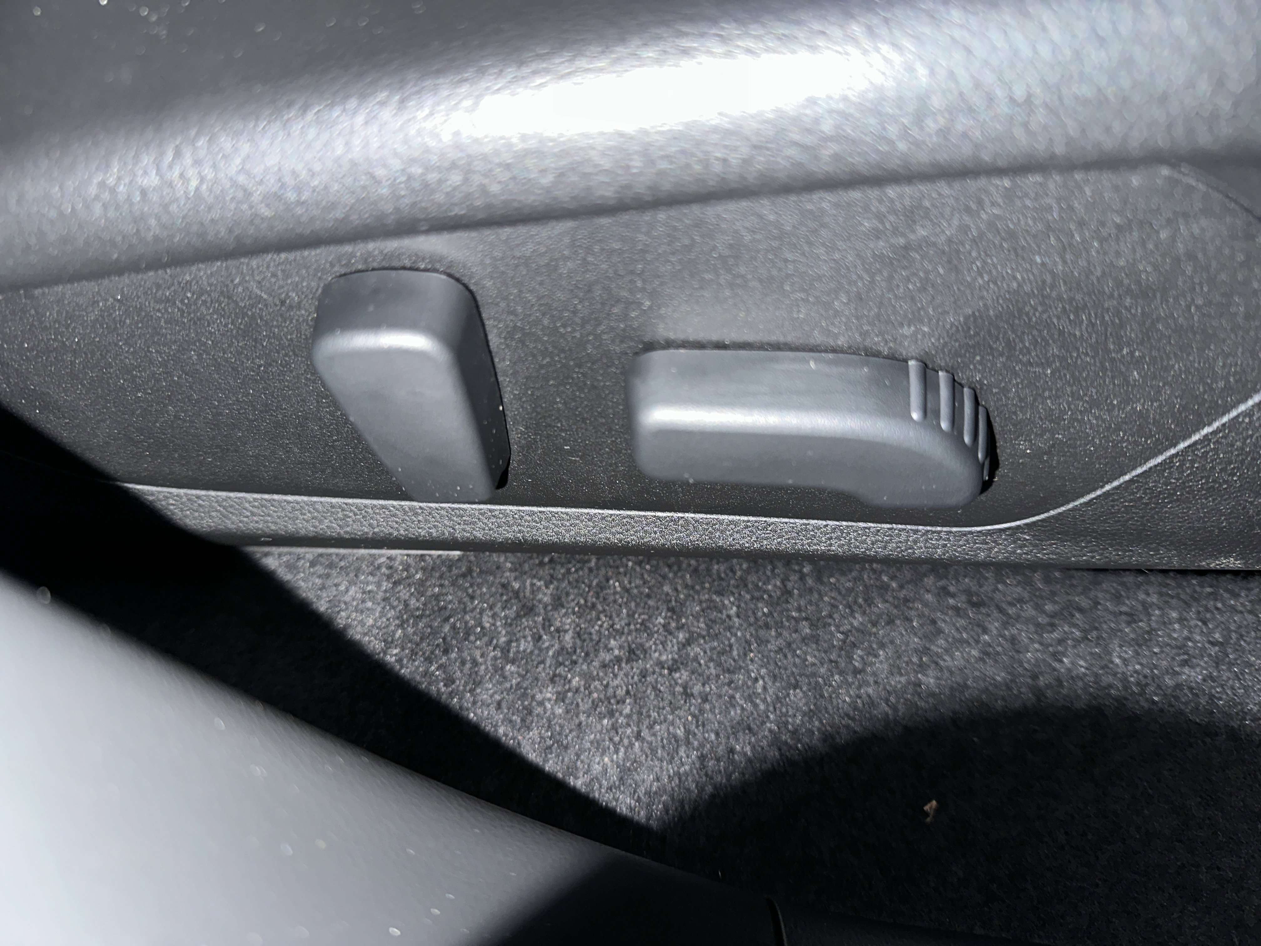 Used 2025 Subaru Forester Limited w/ Popular Package #2 image 23