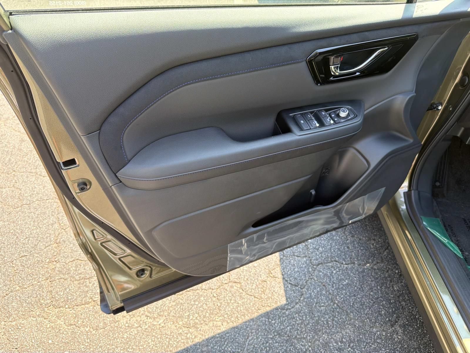 New 2026 Subaru Forester Limited AWD/4WD image 10