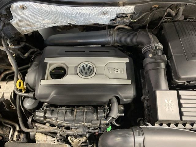 Used 2016 Volkswagen Tiguan SE AWD/4WD image 28