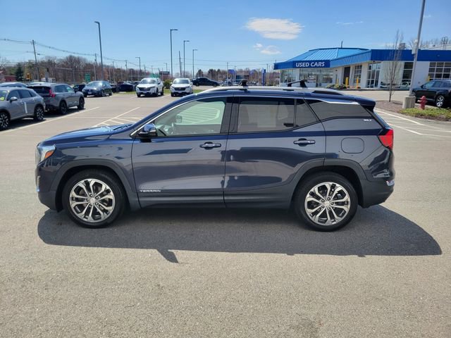 Used 2019 GMC Terrain SLT w/ Preferred Package AWD/4WD image 2