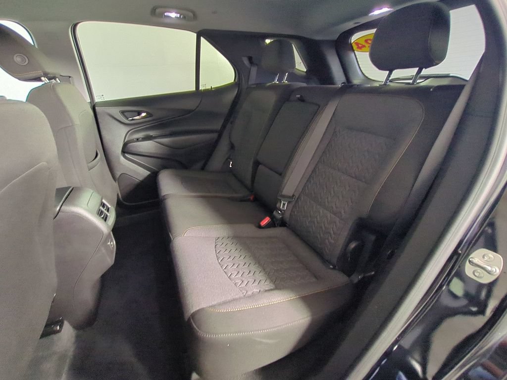 Used 2024 Chevrolet Equinox LT AWD/4WD image 16