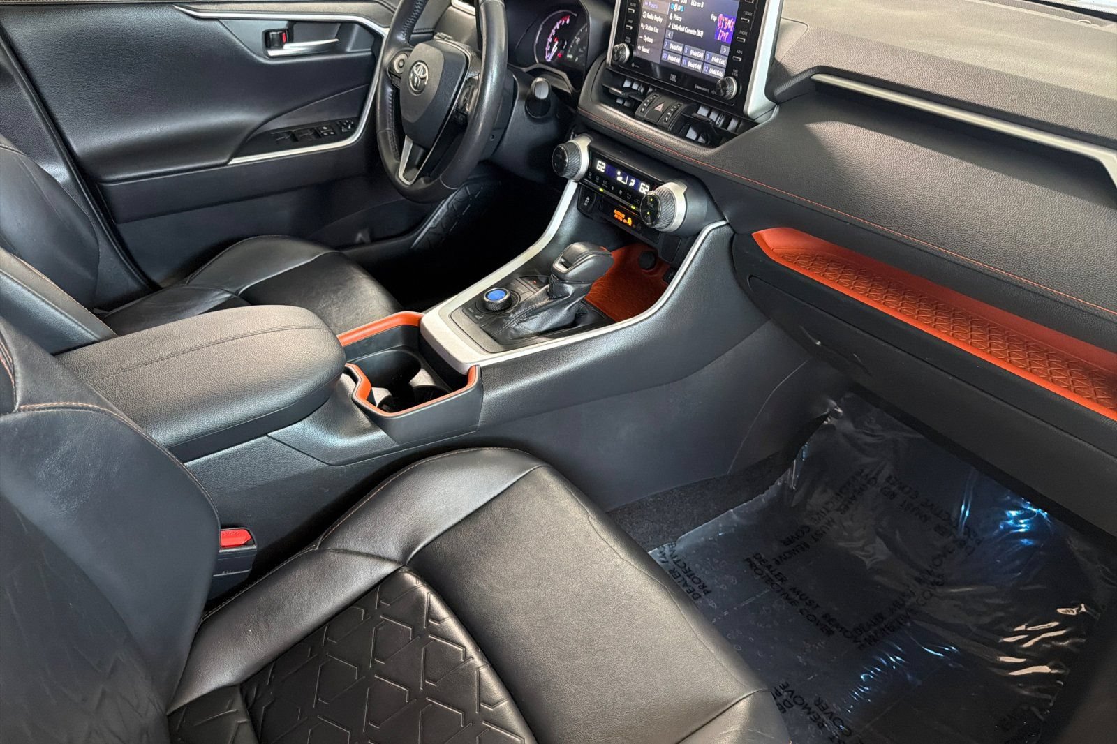 Used 2020 Toyota RAV4 Adventure w/ Carpet Mat Package AWD/4WD image 17