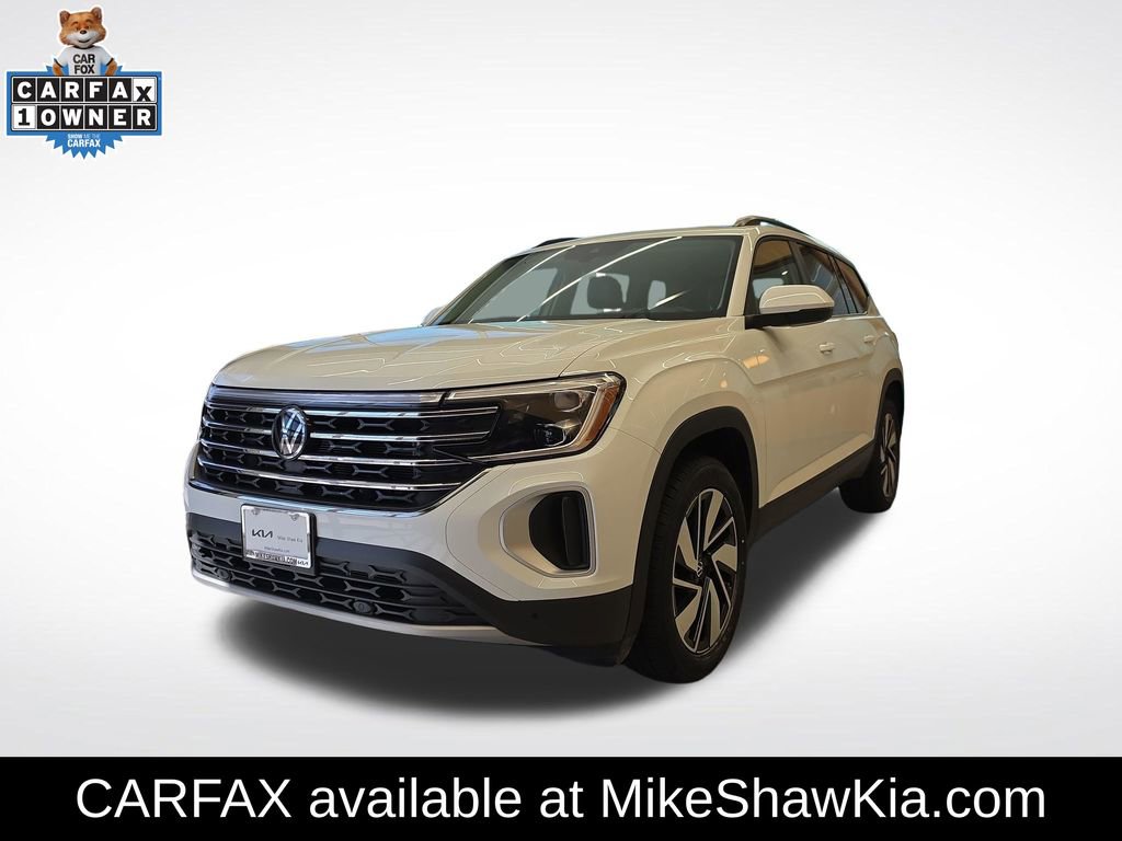 Used 2025 Volkswagen Atlas SE FWD image 1