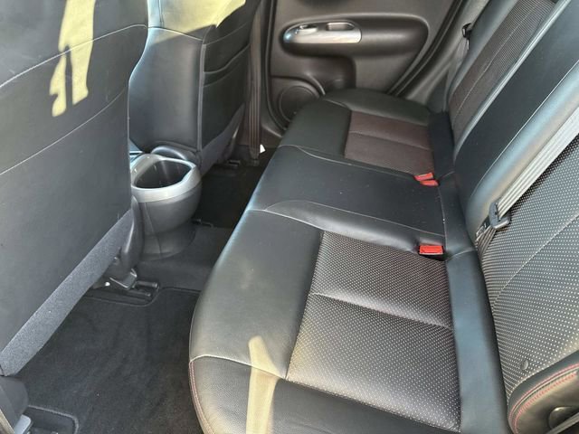 Used 2016 Nissan Juke SL image 11