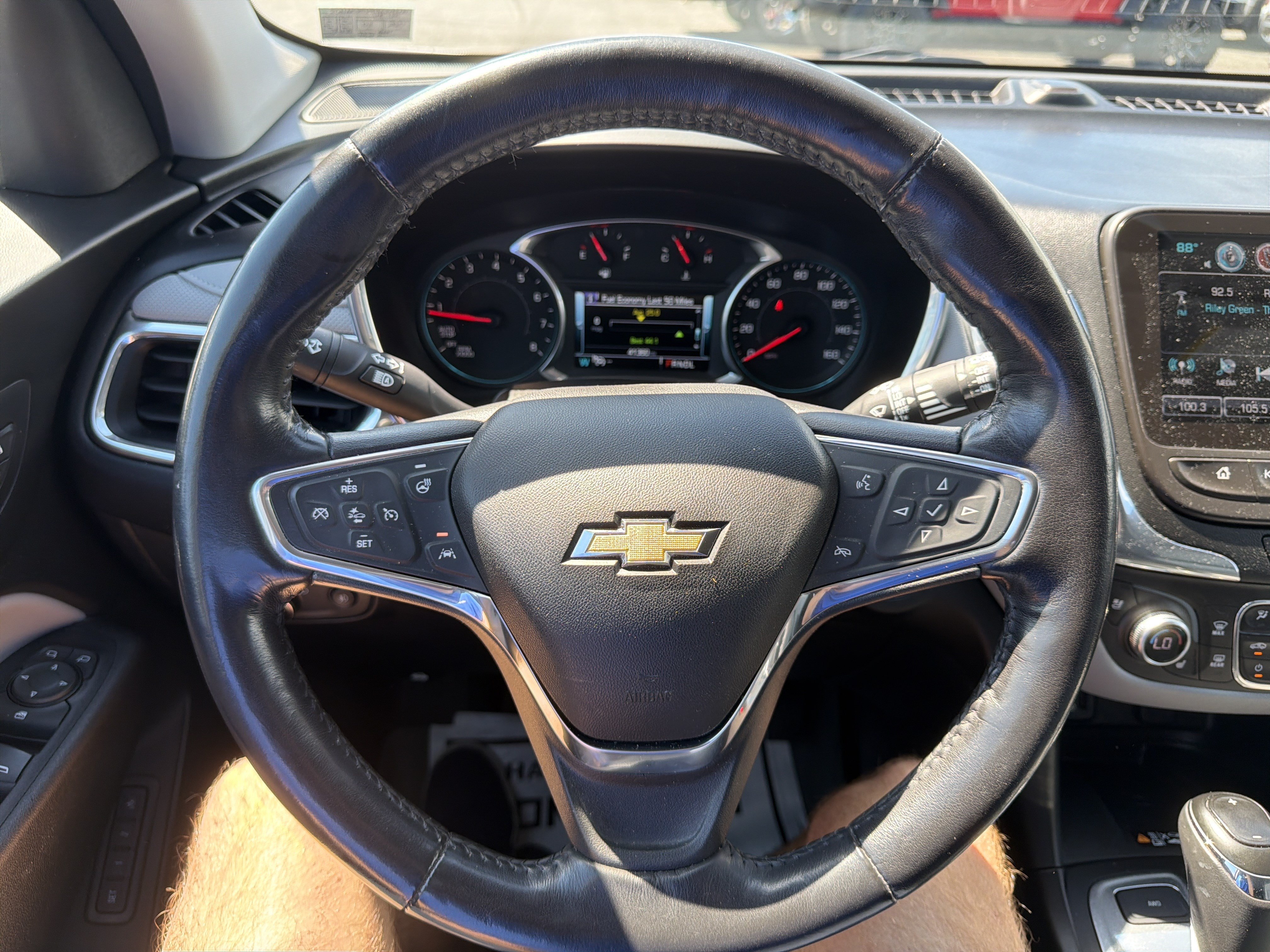 Used 2018 Chevrolet Equinox Premier AWD/4WD image 20