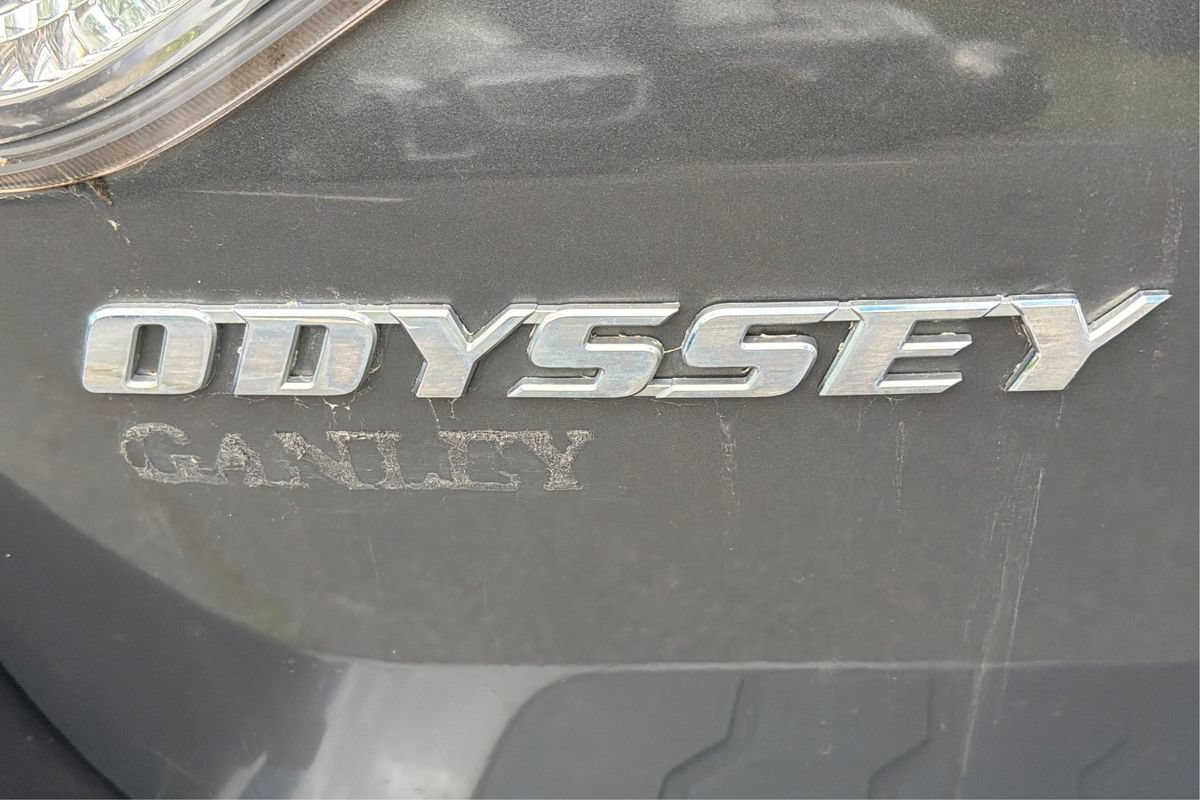Used 2015 Honda Odyssey Touring Elite image 26