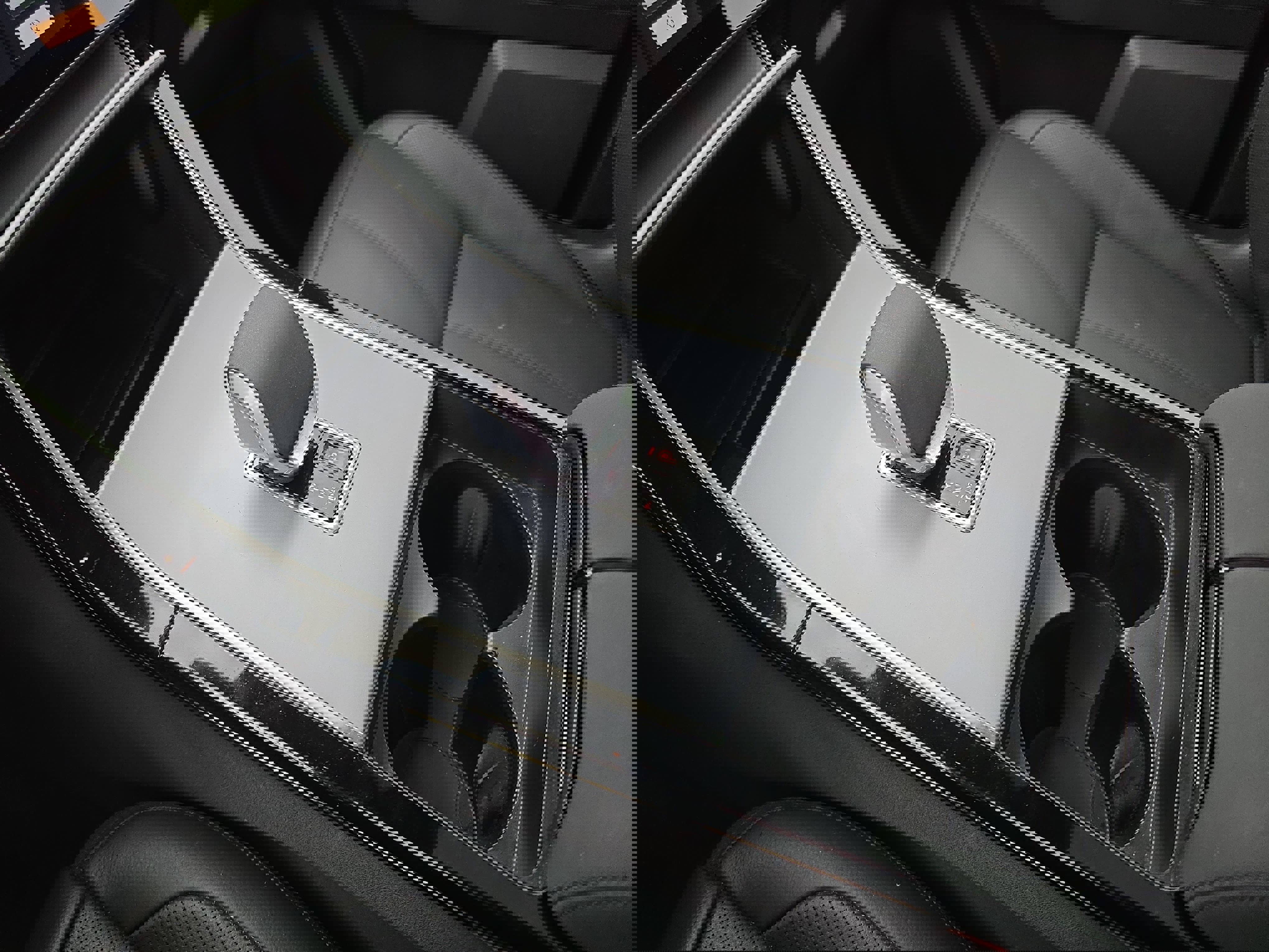 Used 2025 Land Rover Range Rover Velar S image 25