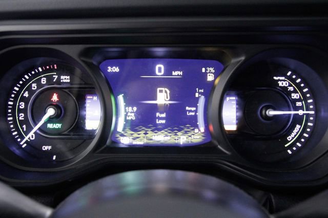 Used 2024 Jeep Wrangler Unlimited Rubicon 4xe image 24