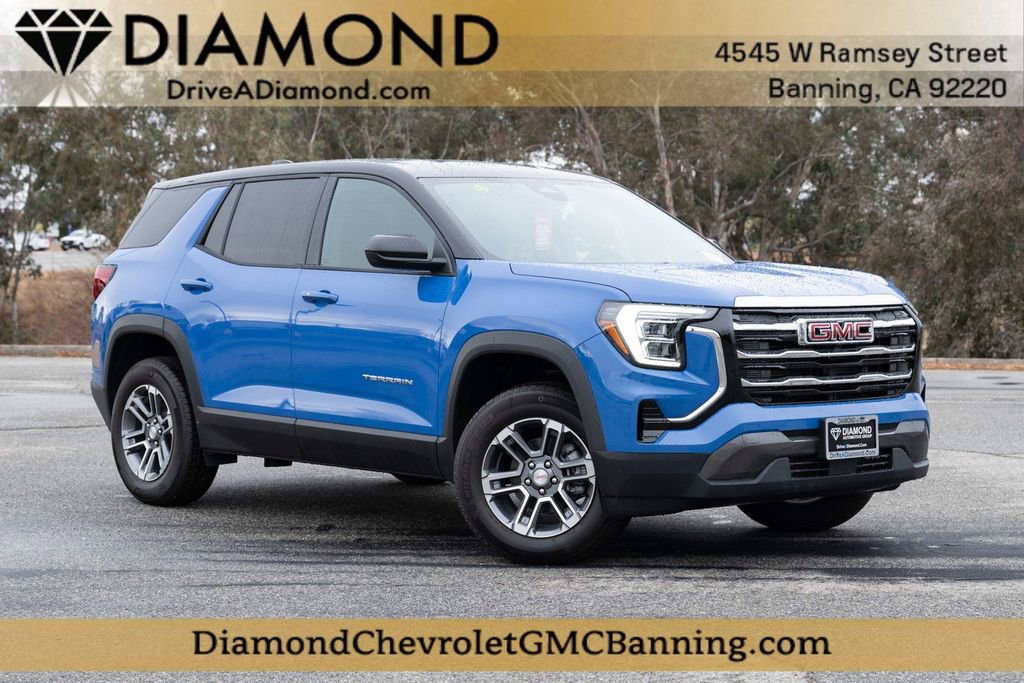 Used 2025 GMC Terrain Elevation AWD/4WD image 1