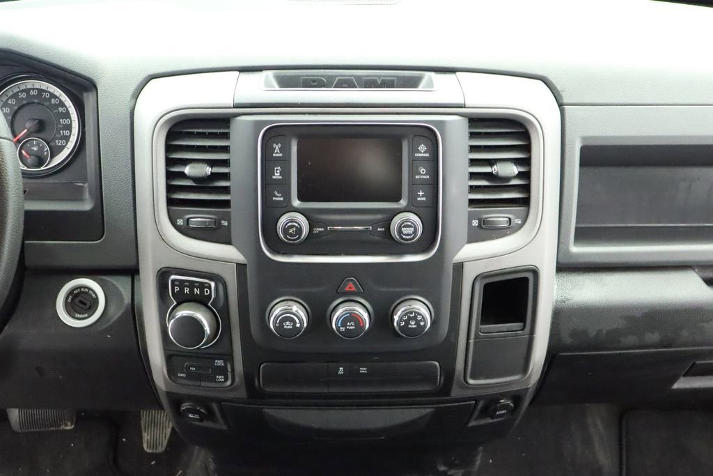 Certified 2018 RAM 1500 Express w/ Express Value Package AWD/4WD image 29