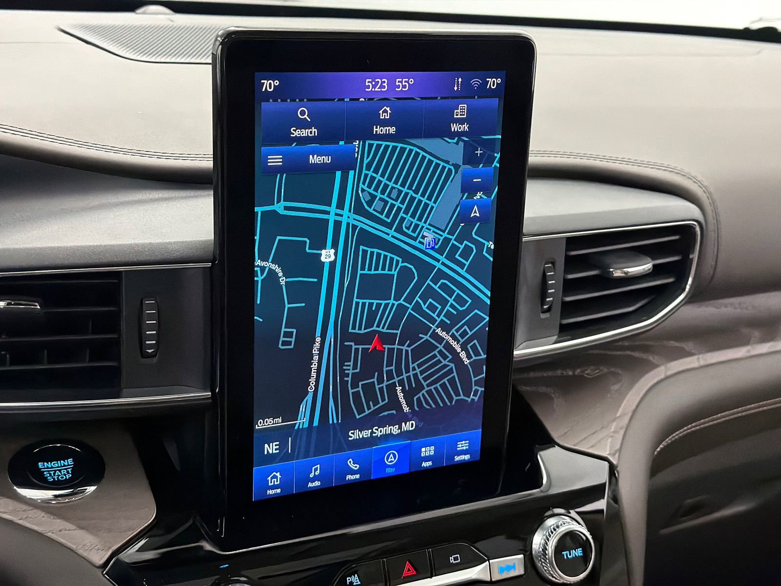 Used 2023 Ford Explorer Platinum w/ Technology Package image 27