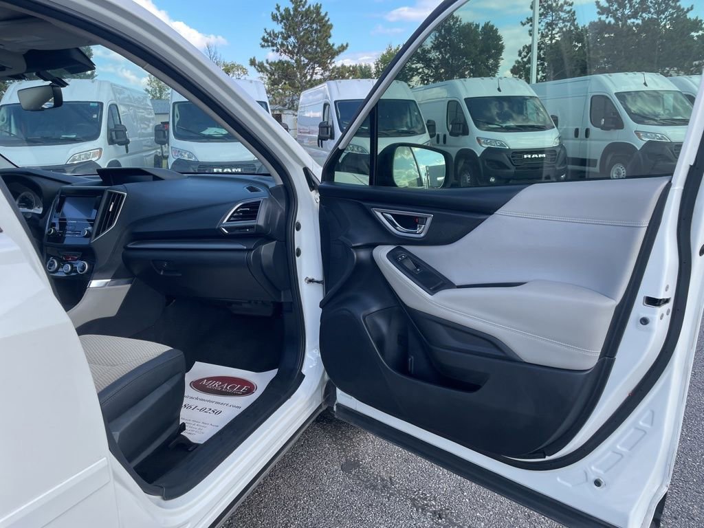 Used 2024 Subaru Forester Premium image 36