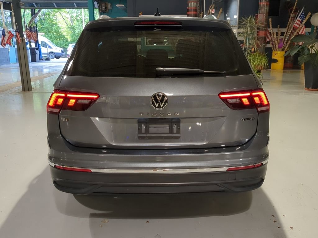 Used 2022 Volkswagen Tiguan SE AWD/4WD image 6
