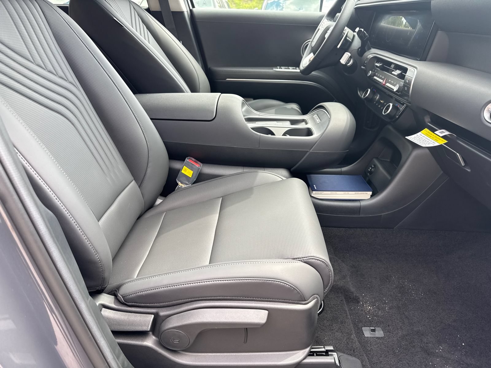 New 2026 Hyundai Palisade FWD Hybrid image 14