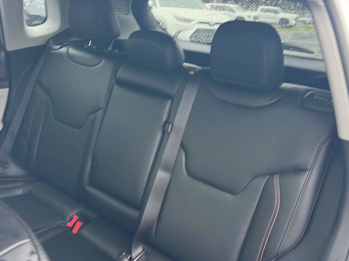 Used 2022 Jeep Compass Limited image 31