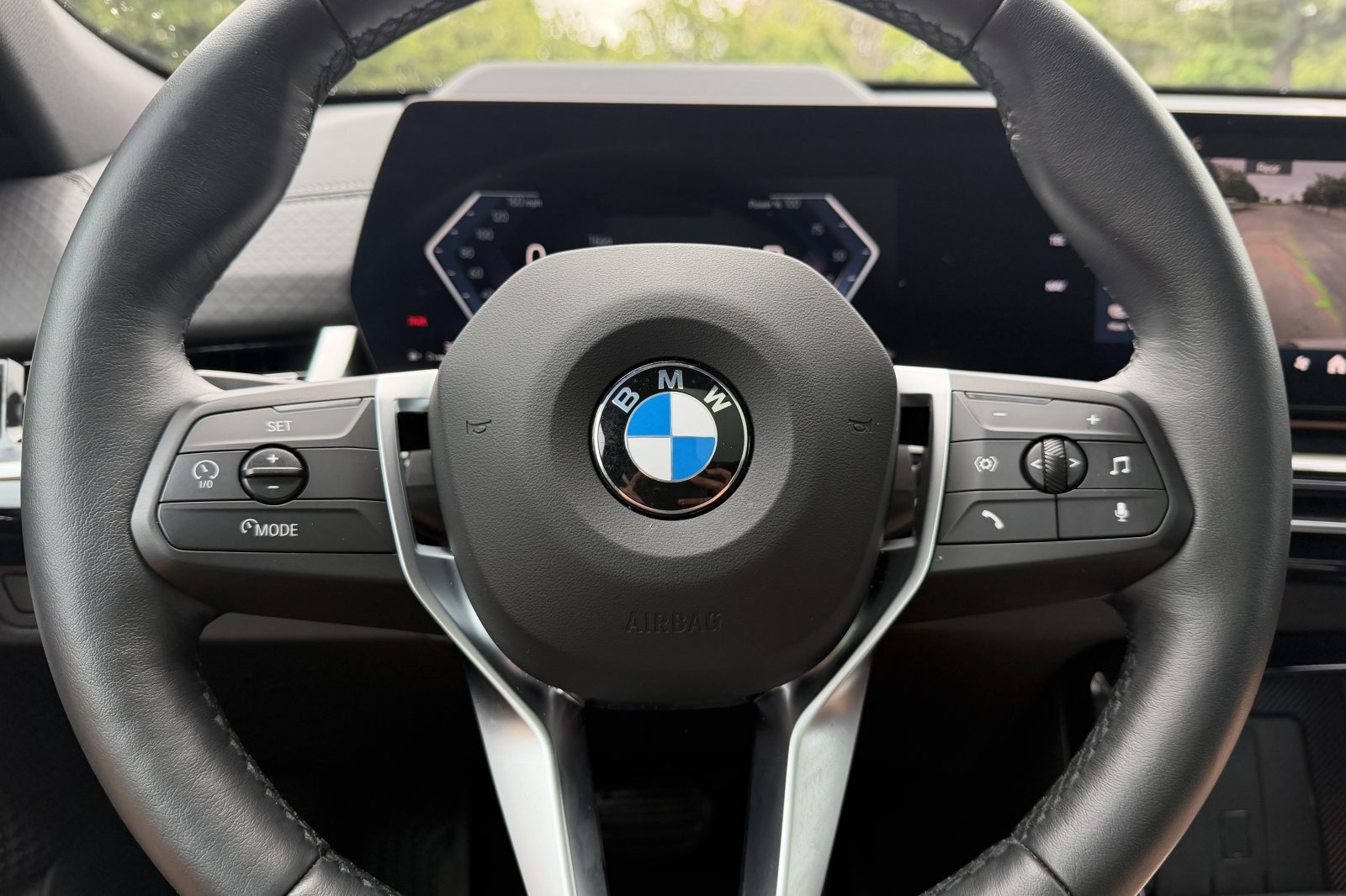 Used 2026 BMW X2 xDrive28i w/ Technology Package AWD/4WD image 25