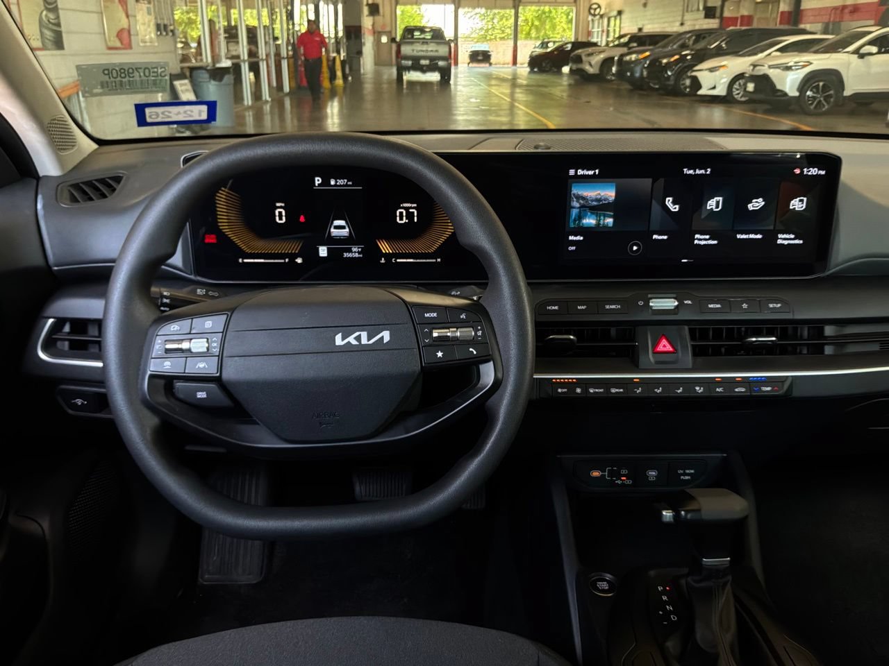 Used 2025 Kia K4 FWD image 13