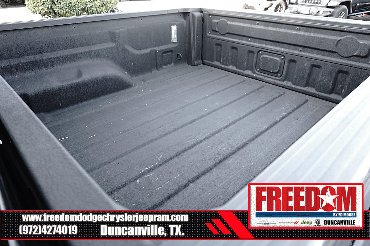 Used 2023 Jeep Gladiator Rubicon AWD/4WD image 46