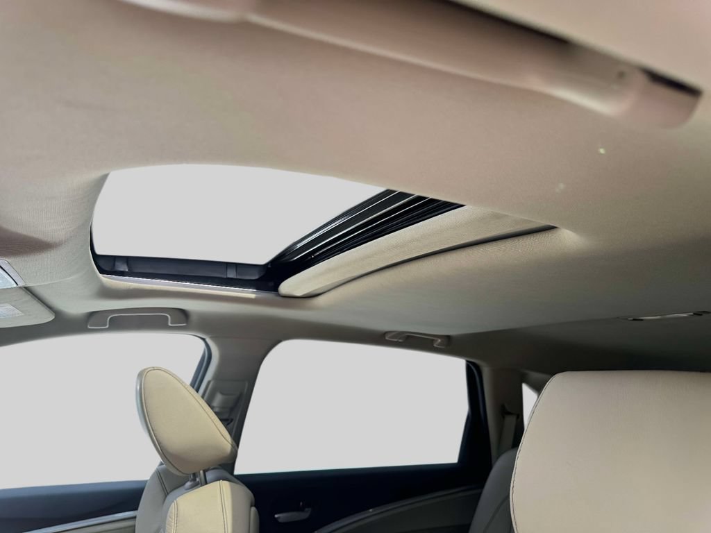 Used 2019 Acura MDX w/ Technology Package AWD/4WD image 13