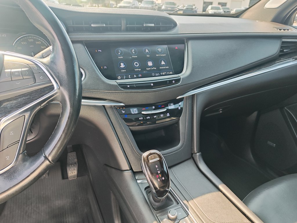 Used 2020 Cadillac XT5 Premium Luxury w/ LPO, Floor Liner Package AWD/4WD image 22