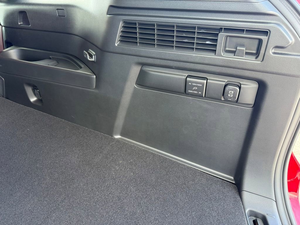 New 2025 MAZDA CX-70 Plug-In Hybrid w/ Premium Plus image 16