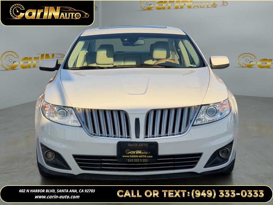 Used 2009 Lincoln MKS AWD image 2