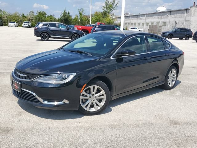 Used 2015 Chrysler 200 Limited w/ Convenience Group