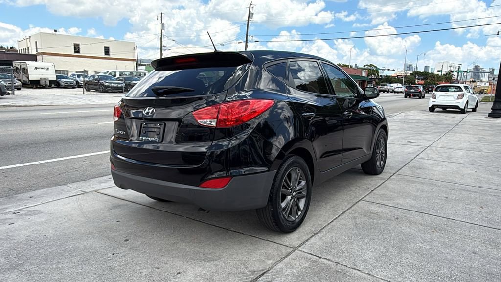Used 2015 Hyundai Tucson GLS w/ Option Group 02 FWD image 14