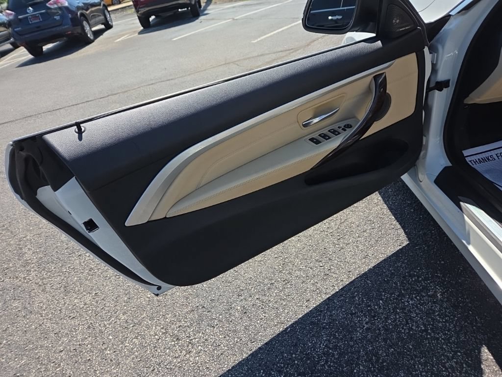 Used 2017 BMW 440i xDrive Convertible AWD/4WD image 14