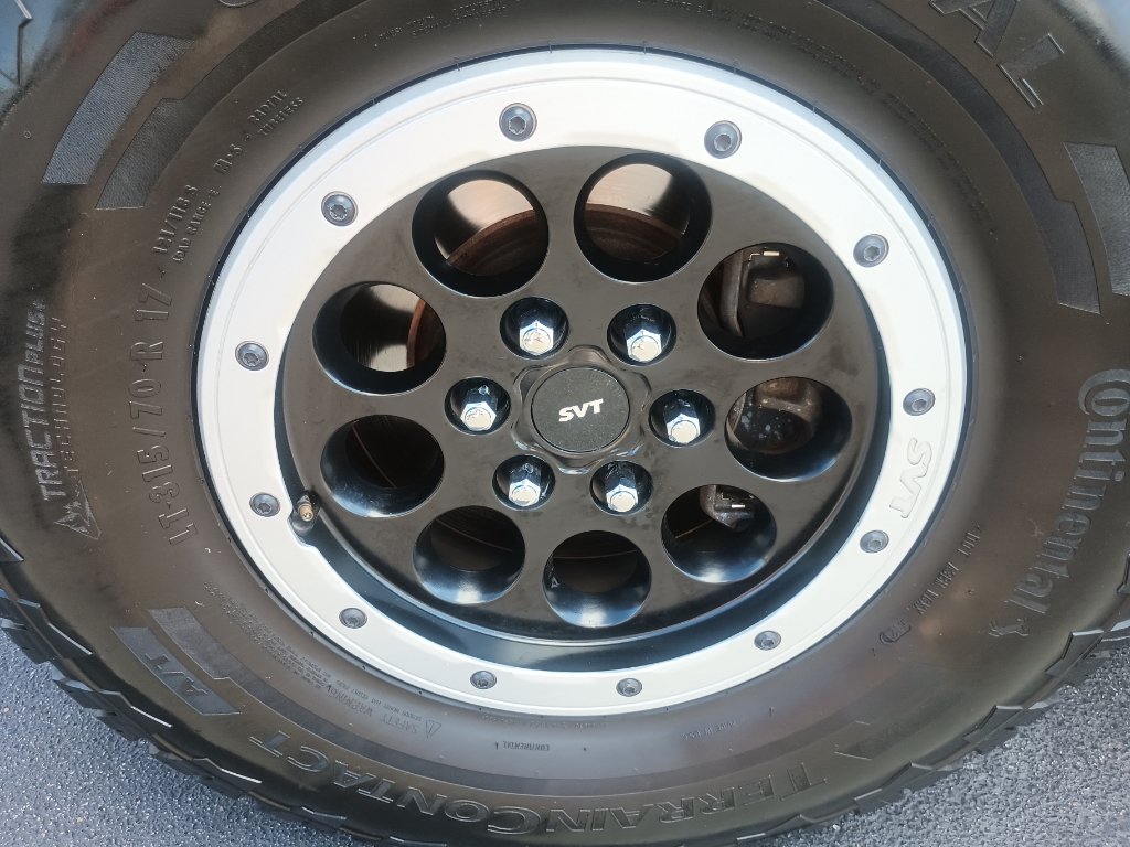 Used 2013 Ford F150 Raptor w/ Luxury Equipment Group AWD/4WD image 13