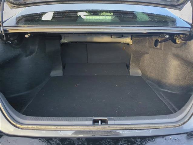 Used 2025 Toyota Camry LE FWD image 5