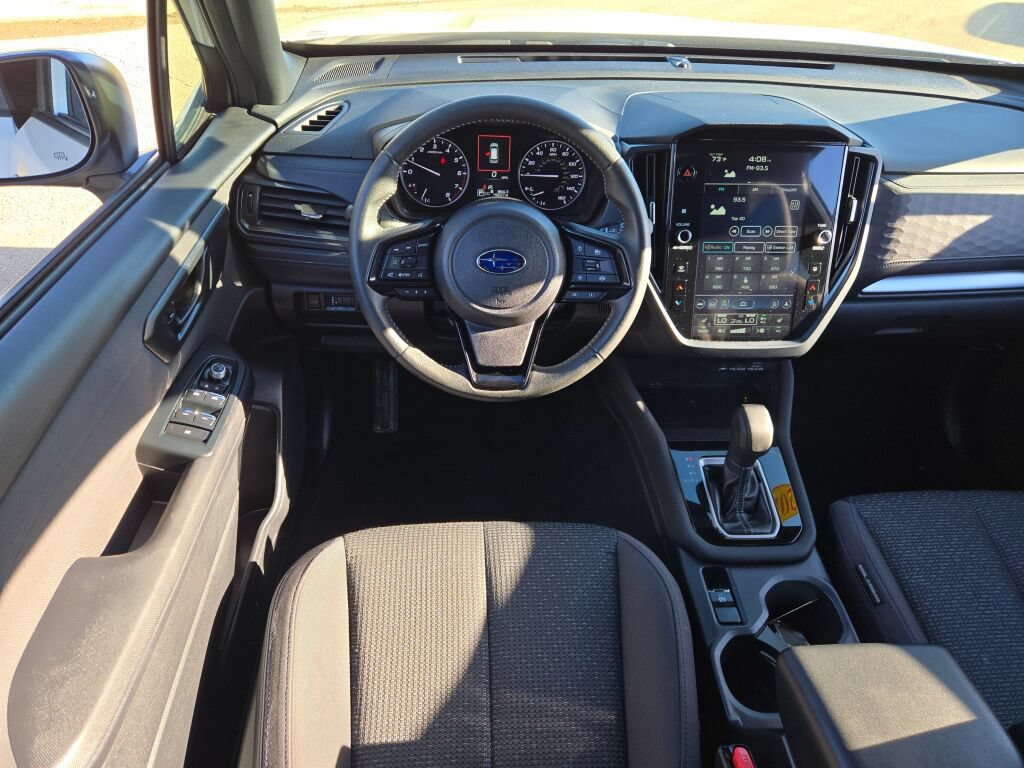 Certified 2025 Subaru Forester Premium AWD/4WD image 18