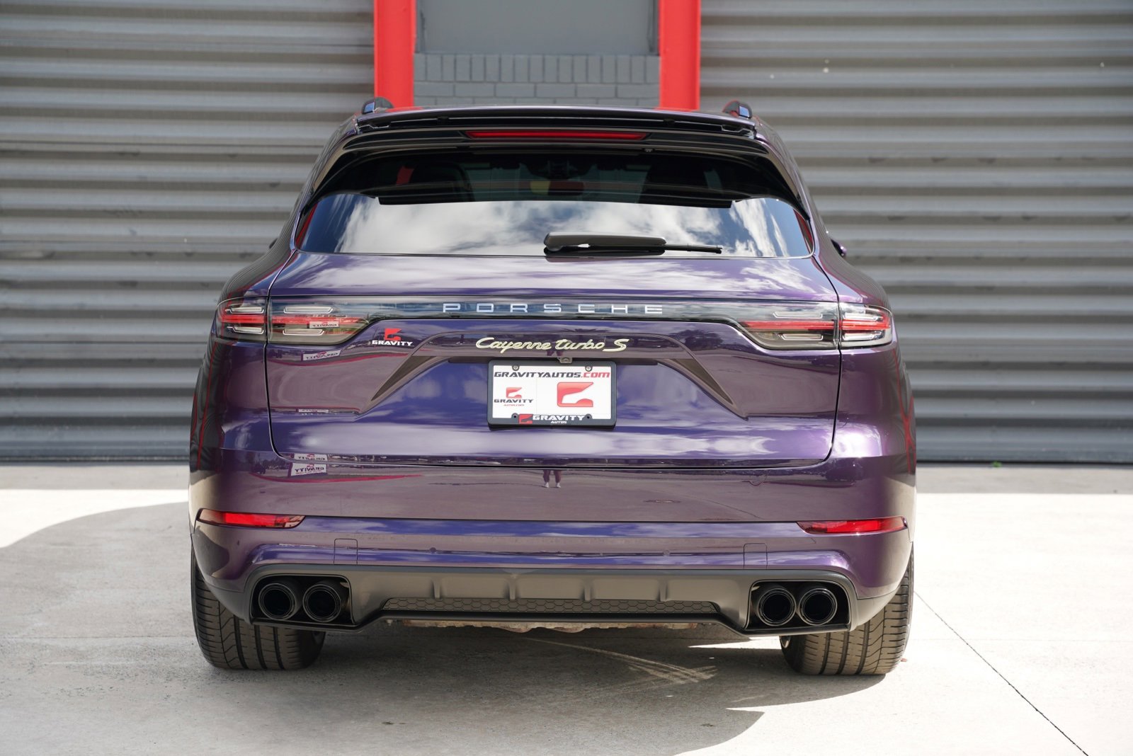 Used 2021 Porsche Cayenne Turbo S image 9