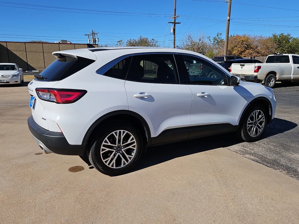 Used 2022 Ford Escape SEL image 11