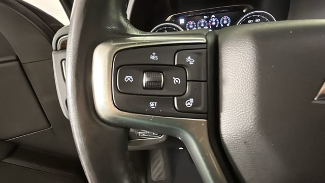 Used 2021 Chevrolet Suburban Premier w/ Premium Package RWD image 15