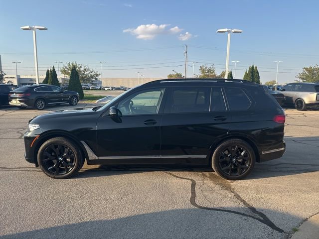 Used 2021 BMW X7 xDrive40i w/ Cold Weather Package image 9