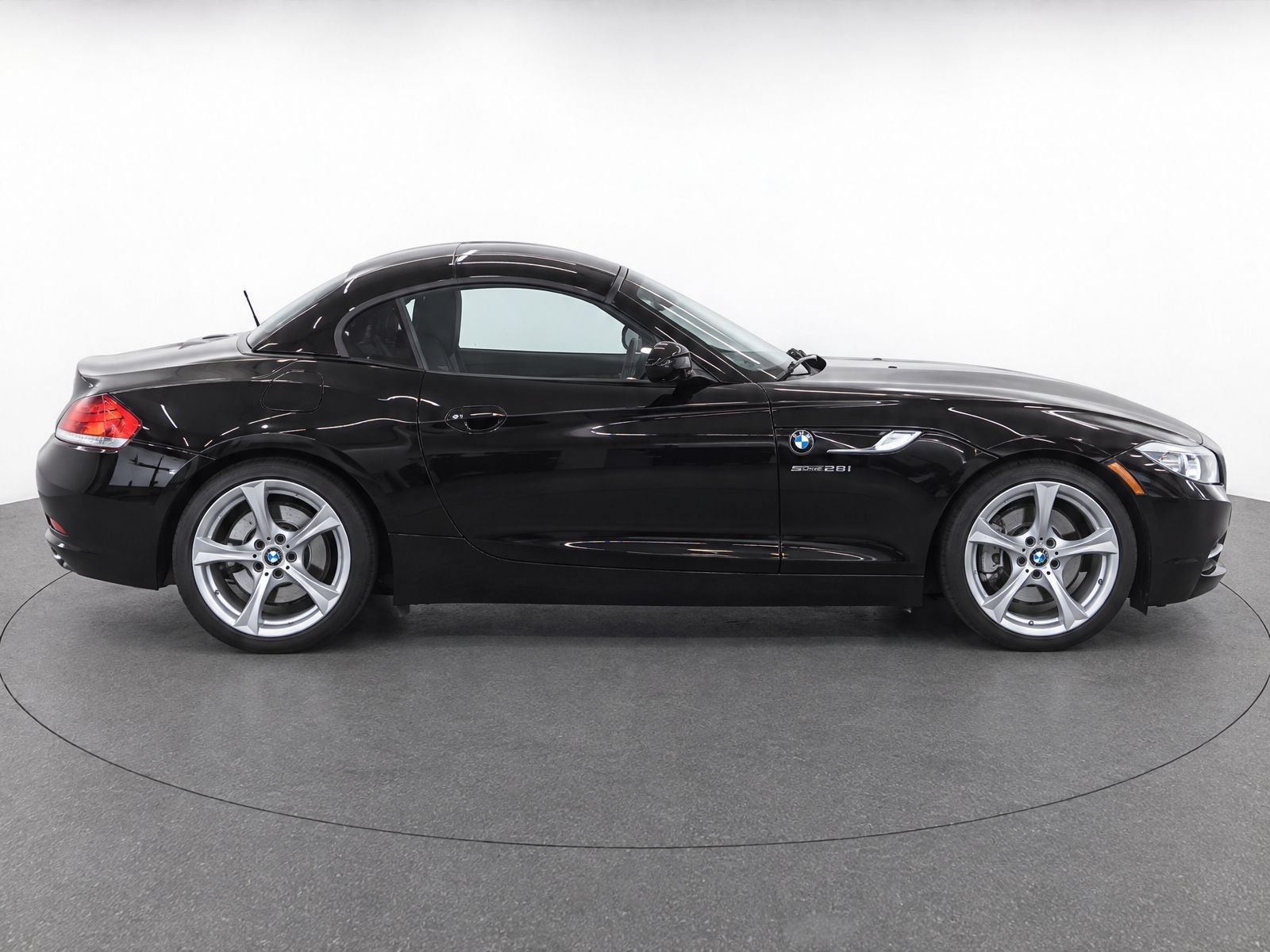 Used 2014 BMW Z4 sDrive28i RWD image 4