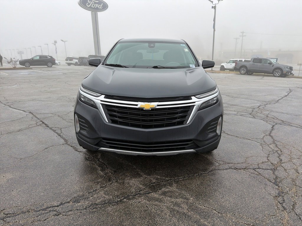 Used 2023 Chevrolet Equinox LT image 3