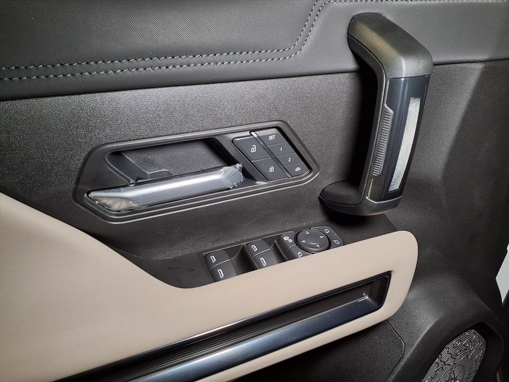 New 2026 GMC Hummer EV SUV image 16