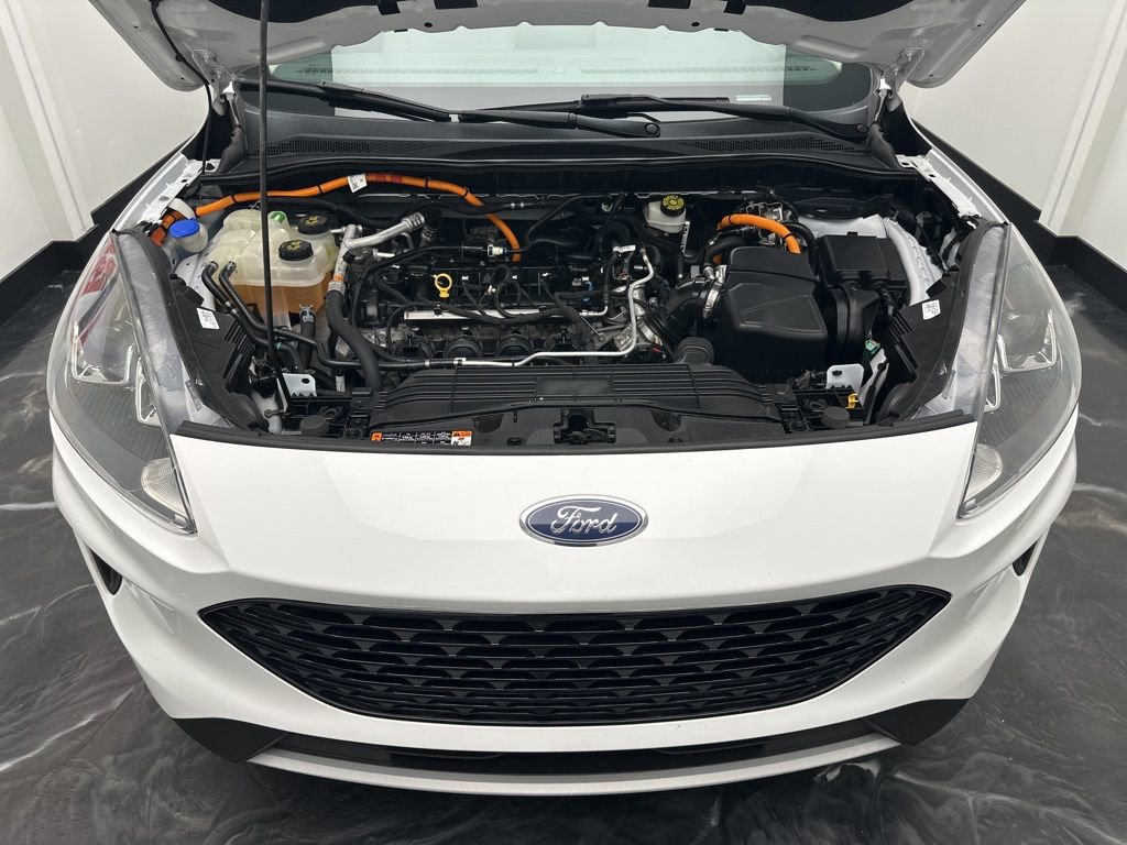 Used 2020 Ford Escape SE Sport image 27