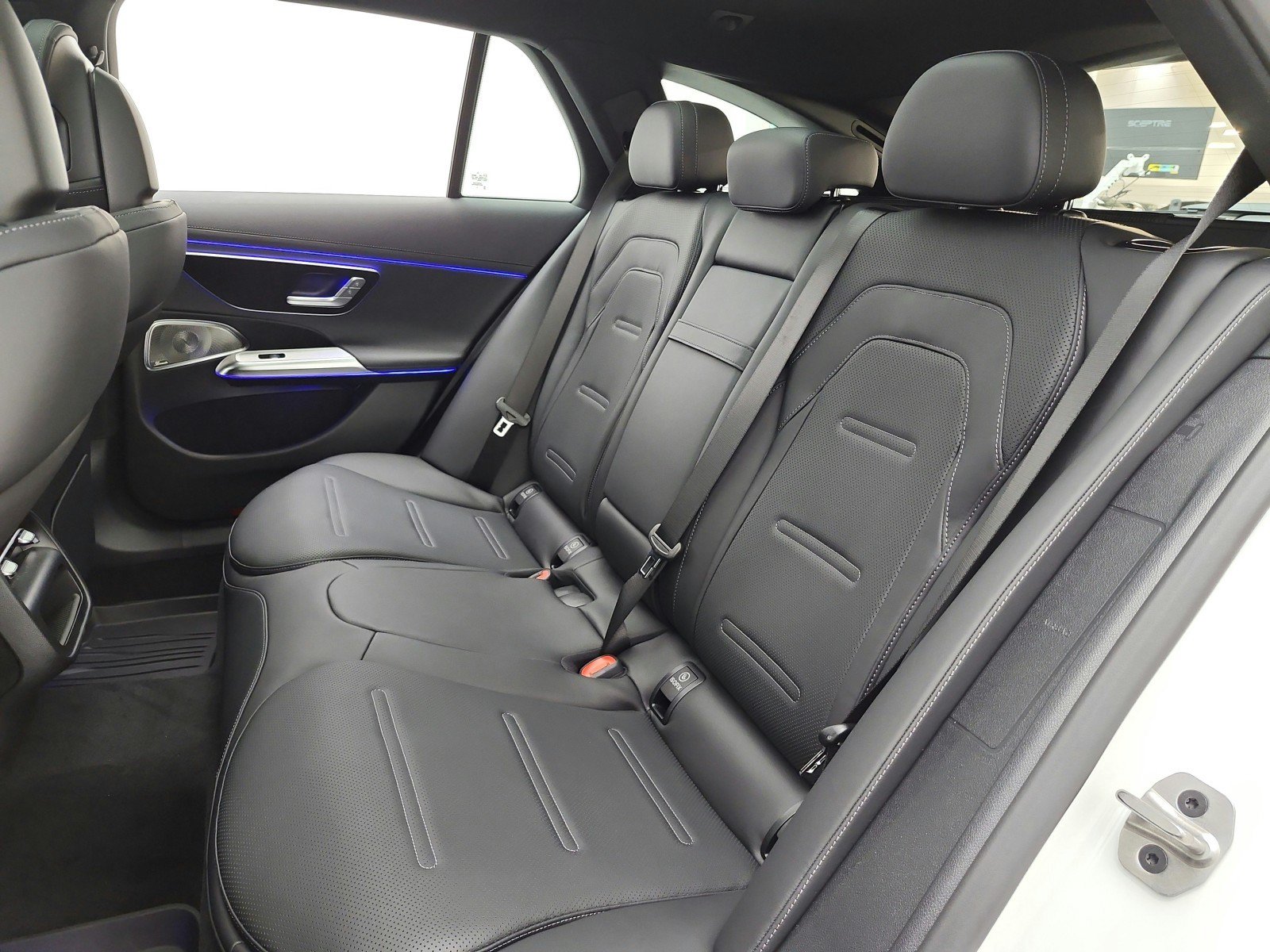 New 2026 Mercedes-Benz E 53 AMG e 4MATIC Wagon image 11
