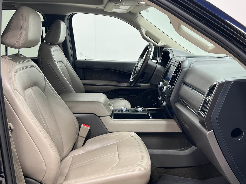 Used 2021 Ford Expedition Limited AWD/4WD image 39