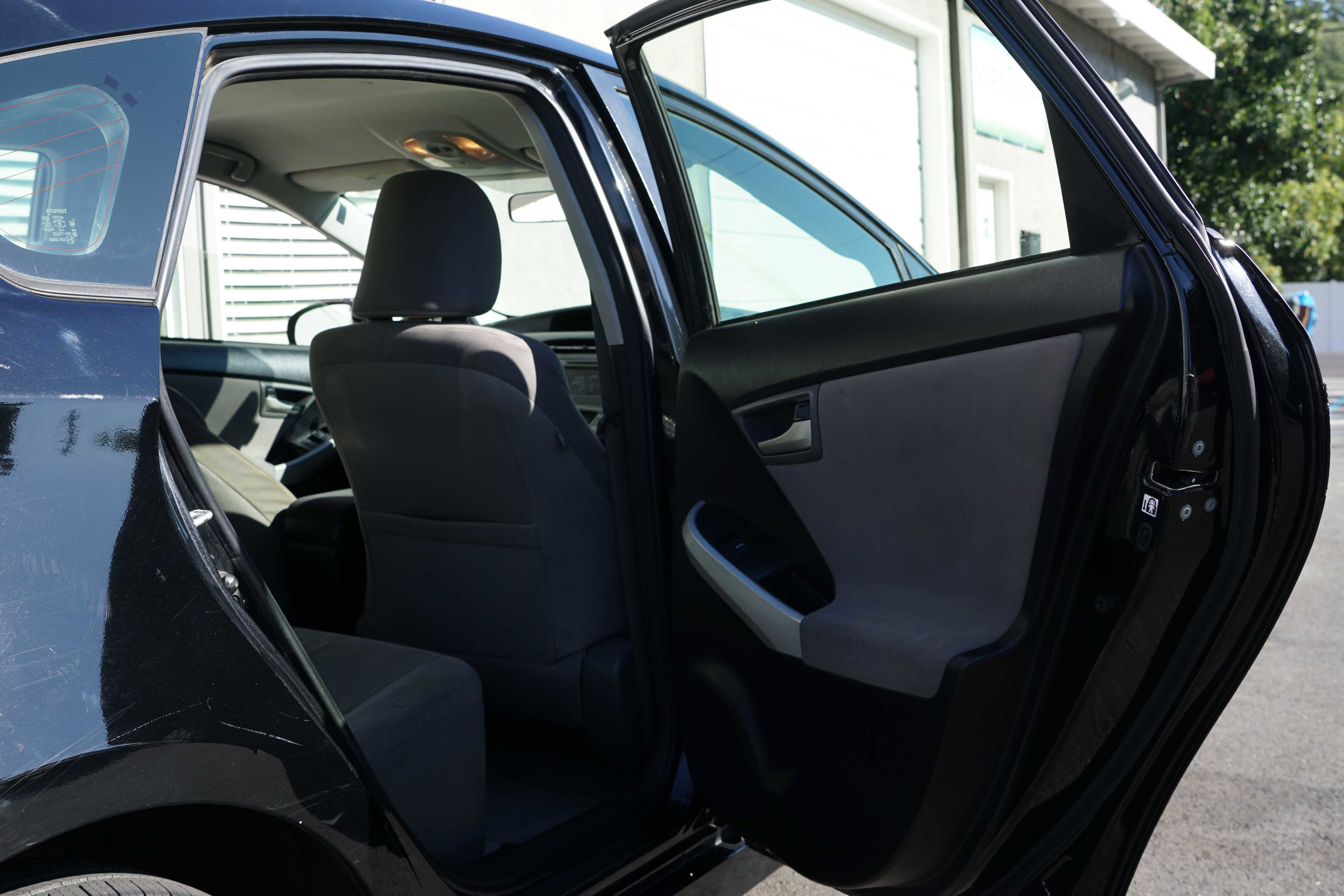 Used 2013 Toyota Prius Three image 28