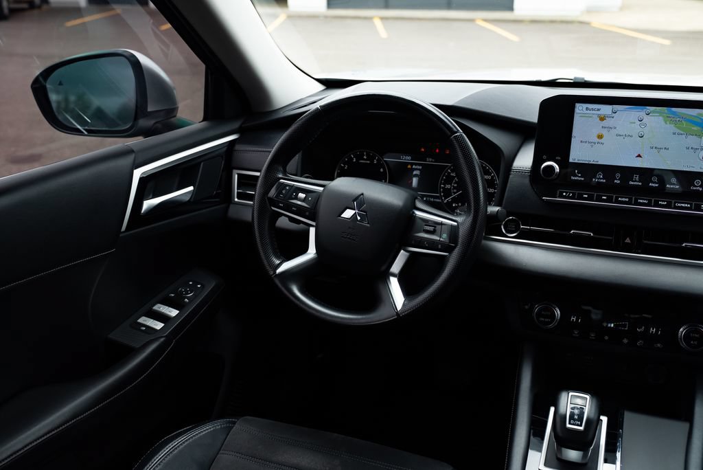 Used 2022 Mitsubishi Outlander SE FWD image 9