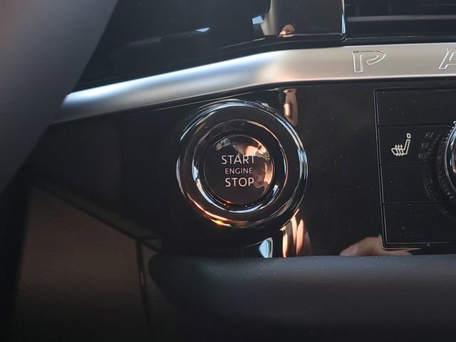 New 2026 Nissan Pathfinder SV image 31