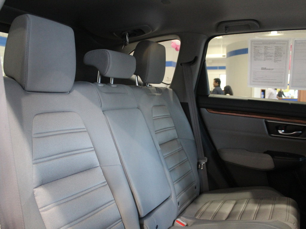Certified 2018 Honda CR-V EX image 17