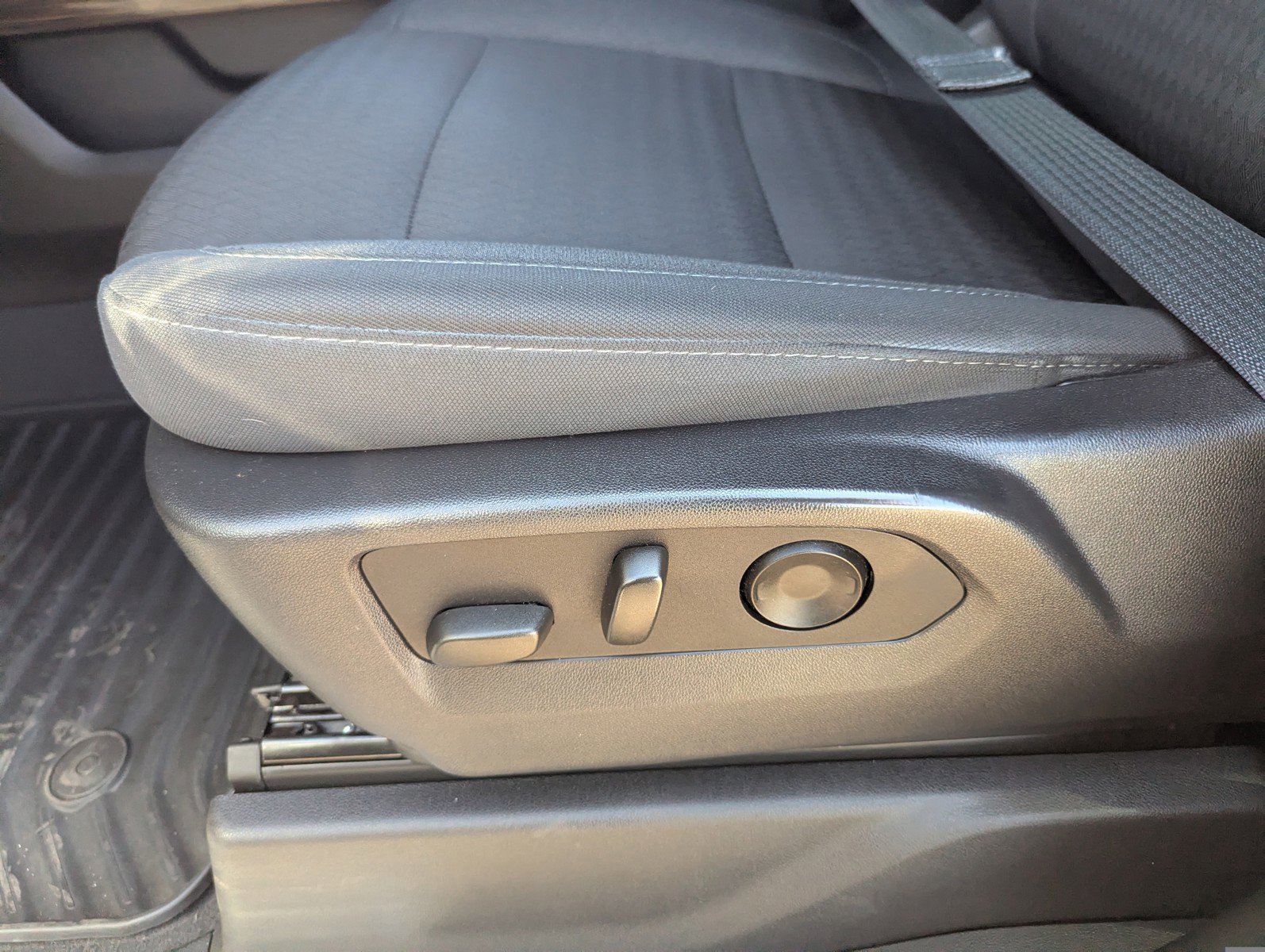 Certified 2023 GMC Sierra 1500 Elevation w/ X31 Off-Road Package AWD/4WD image 26