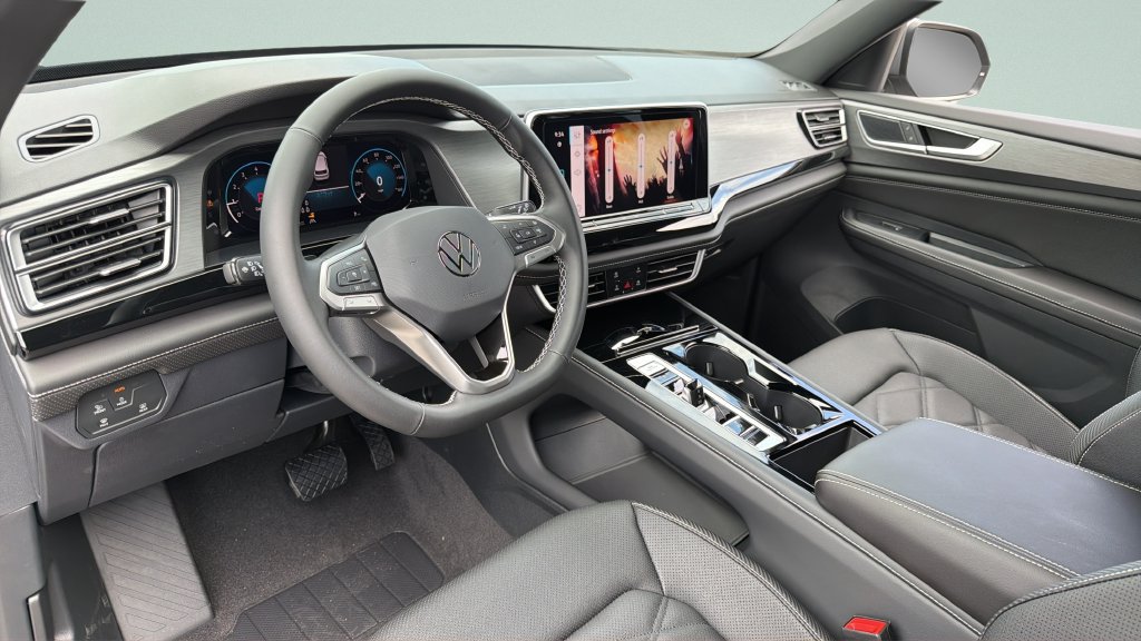 New 2026 Volkswagen Atlas Cross Sport SE FWD image 30